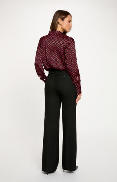 ΠΟΥΚΑΜΙΣΟ CLOVY