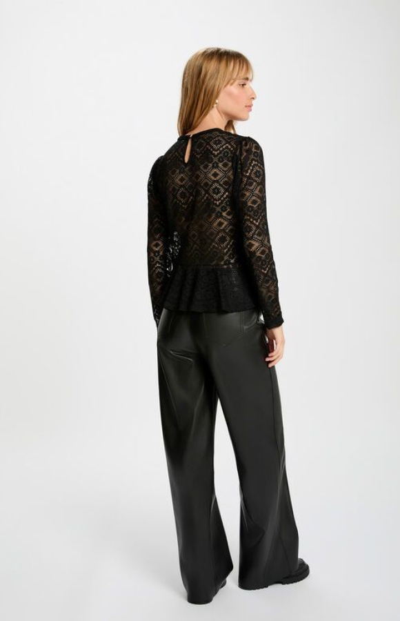 ΜΠΛΟΥΖΑ T MARCUS